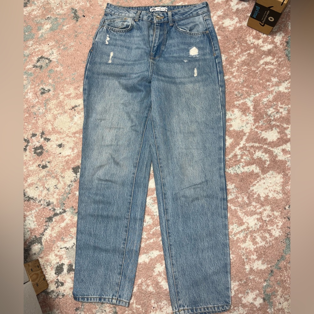 Zara Light Blue Washed Denim Jeans